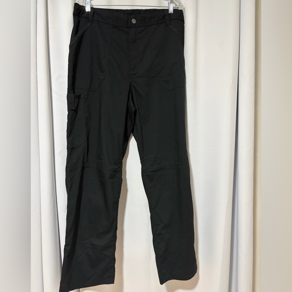 Cherokee Womens scrubs